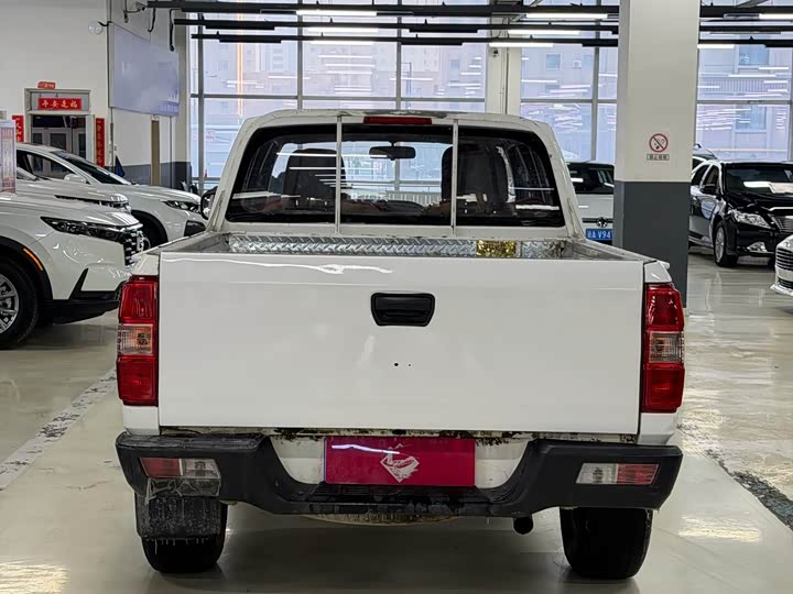 Фото 8 - Dongfeng Rich