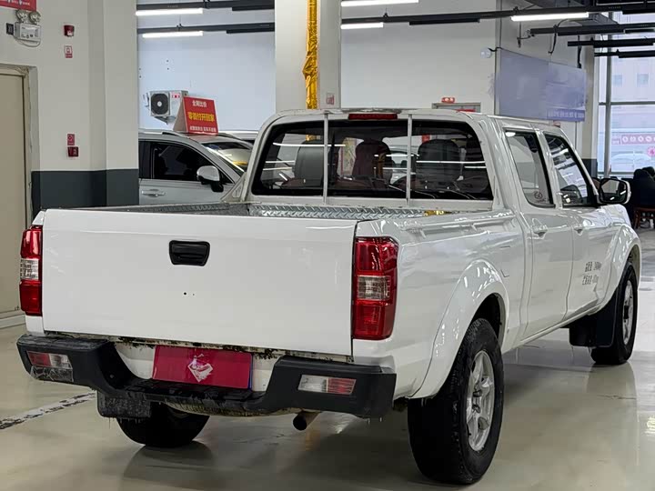 Фото 9 - Dongfeng Rich