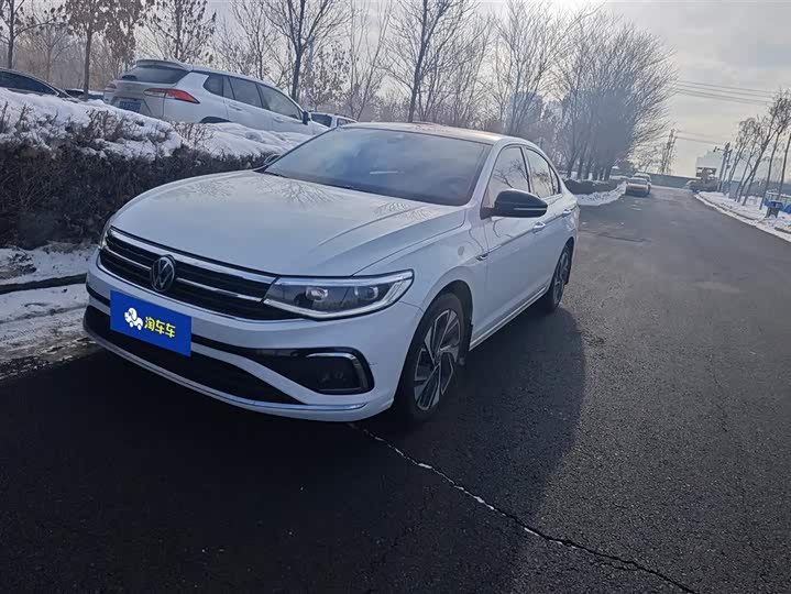 Фото 1 - Volkswagen Bora