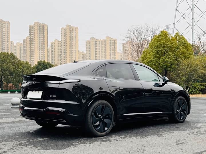 Photo 6 - Nio Onvo L60