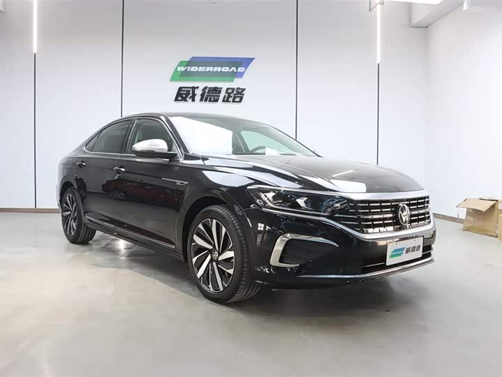 Фото 3 - Volkswagen Passat