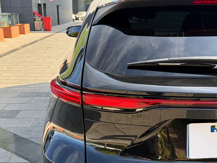 Фото 9 - Toyota Venza