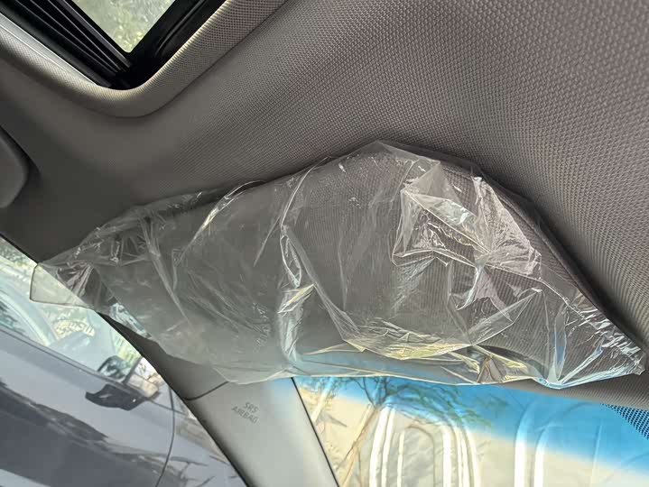 Фото 9 - Toyota Camry