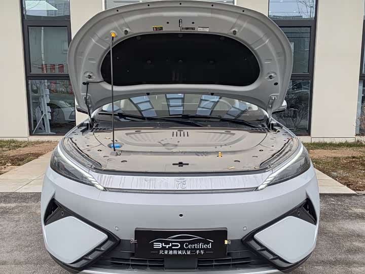 Фото 2 - BYD Yuan Plus