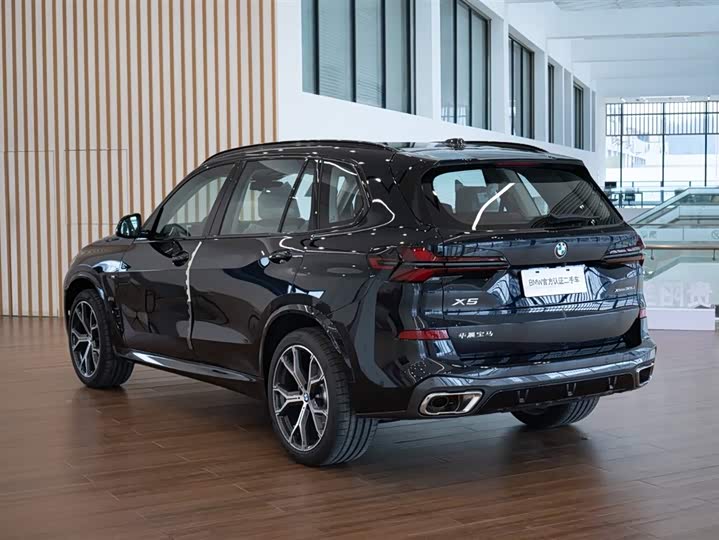 Фото 7 - BMW X5
