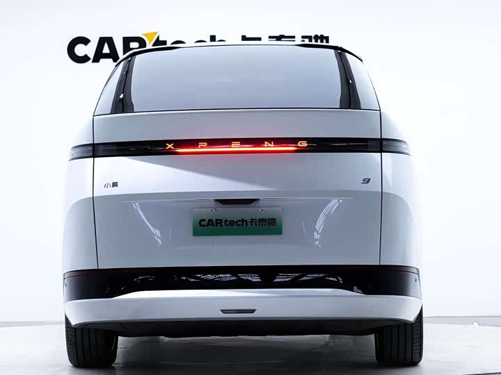 Фото 3 - XPeng X9