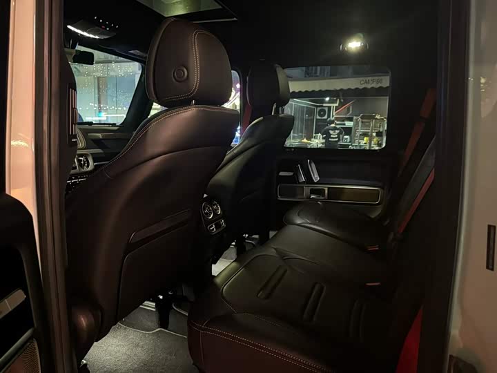 Фото 6 - Mercedes-Benz G-Class