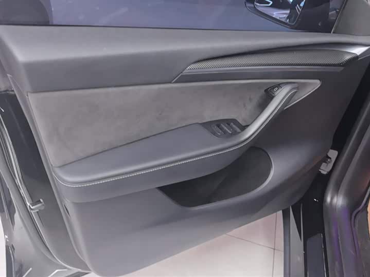 Фото 7 - Tesla Model Y