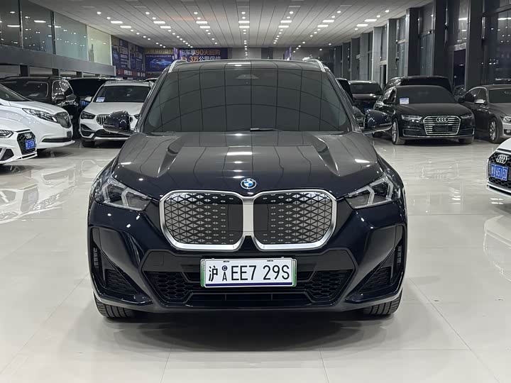 Фото 2 - BMW iX1