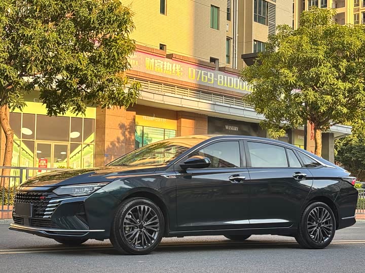 Фото 1 - Dongfeng Aeolus Yixuan Max