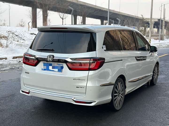Фото 5 - Honda Elysion