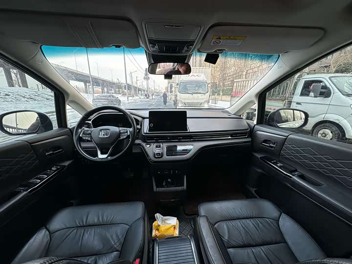 Фото 7 - Honda Elysion