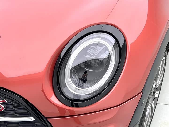 Фото 9 - Mini Clubman