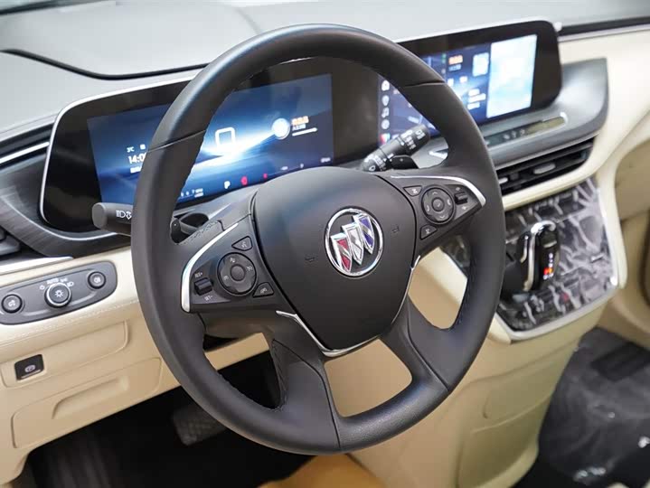 Фото 8 - Buick GL8 ES