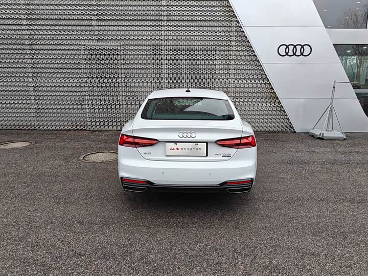 Фото 5 - Audi A5