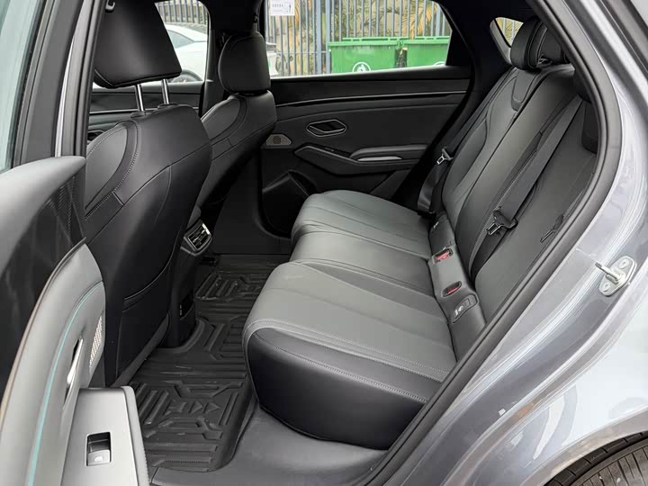 Фото 4 - BYD Qin L