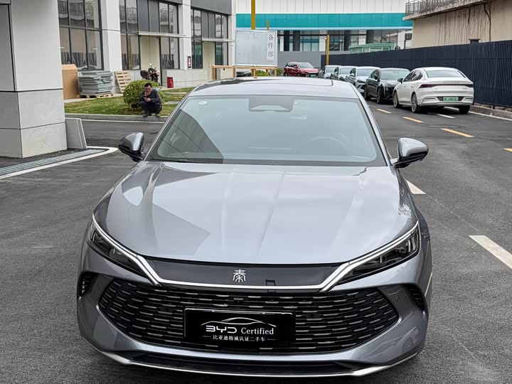 Фото 9 - BYD Qin L