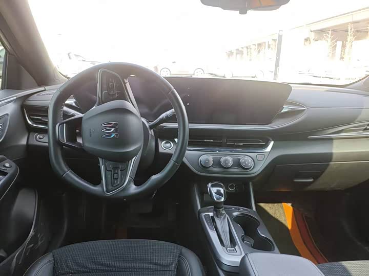 Фото 4 - Buick Envista