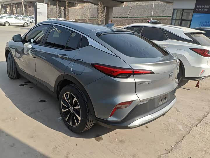 Фото 9 - Buick Envista