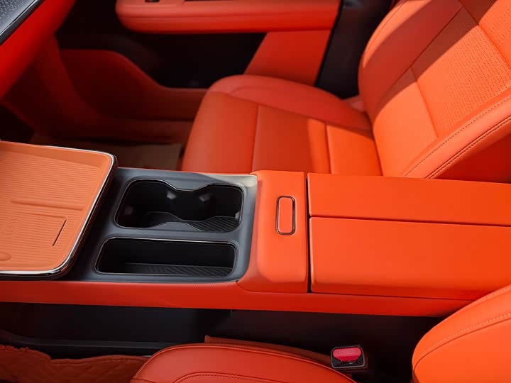 Фото 9 - Toyota bZ3X