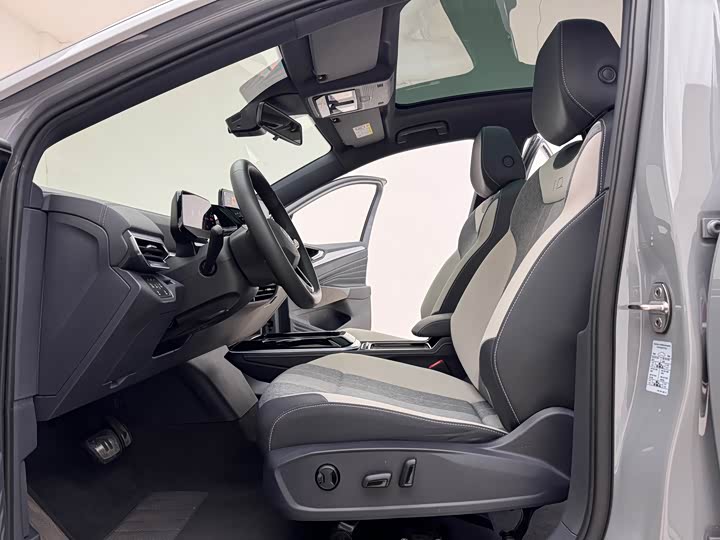 Фото 7 - Volkswagen ID.4 Crozz