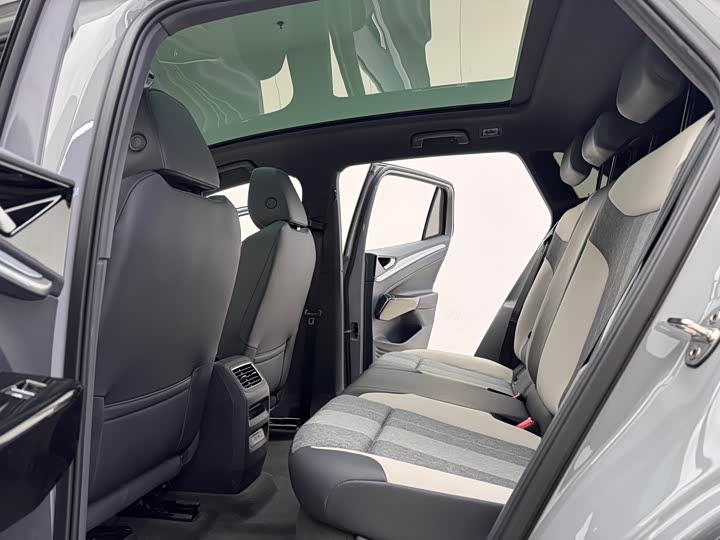 Фото 9 - Volkswagen ID.4 Crozz