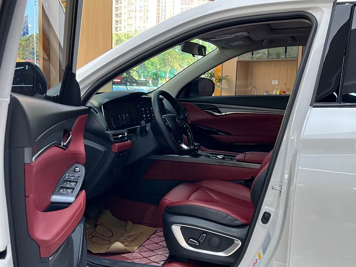 Фото 7 - Changan CS75 Plus