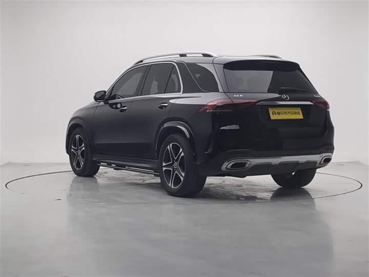 Фото 6 - Mercedes-Benz GLE-Class