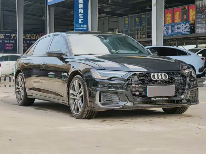 Фото 3 - Audi A6L