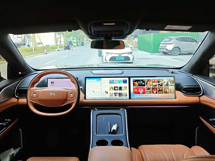 Фото 7 - XPeng G9
