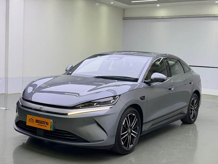 Фото 1 - BYD Qin L