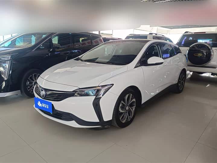 Фото 1 - Buick Velite 6