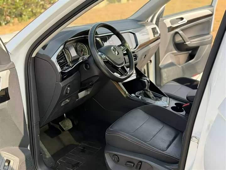 Фото 3 - Volkswagen Tayron