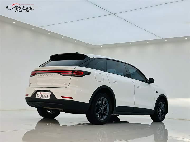 Фото 7 - Leapmotor C11