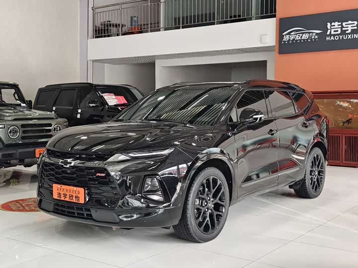 Фото 1 - Chevrolet Blazer