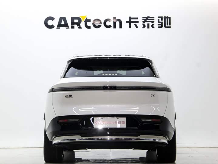 Фото 5 - Zeekr 7X