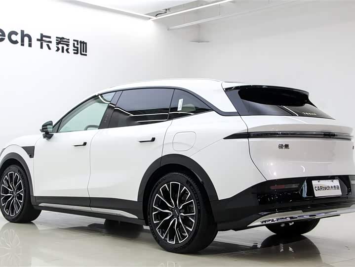 Фото 6 - Zeekr 7X