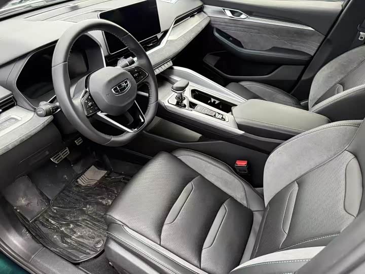 Photo 6 - Geely Preface