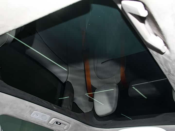 Фото 6 - Zeekr 007 GT