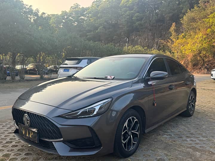 Фото 1 - MG Motor 5