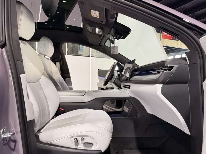 Фото 7 - XPeng G6