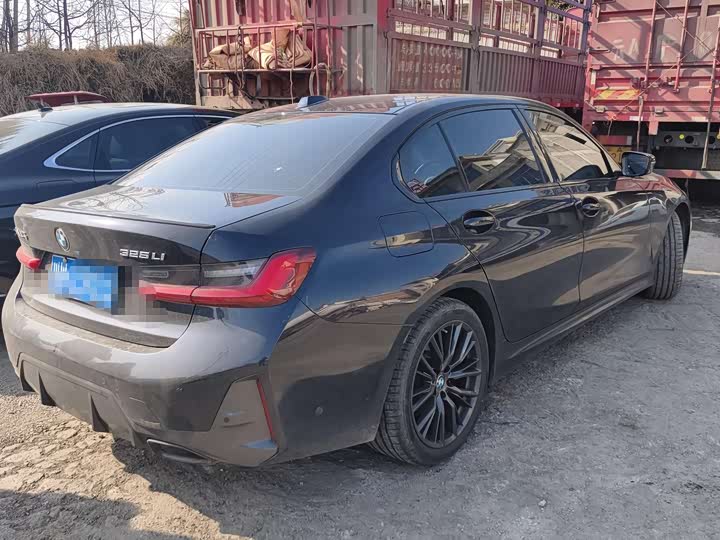 Фото 9 - BMW 3 Series