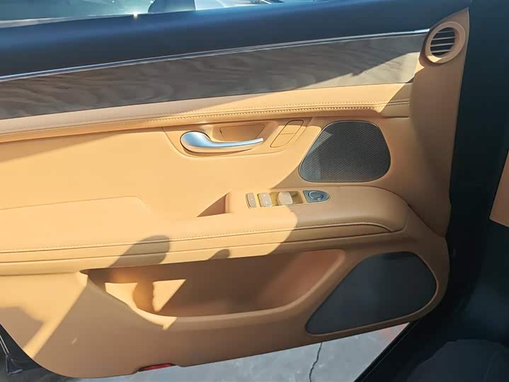 Фото 7 - Aito M5