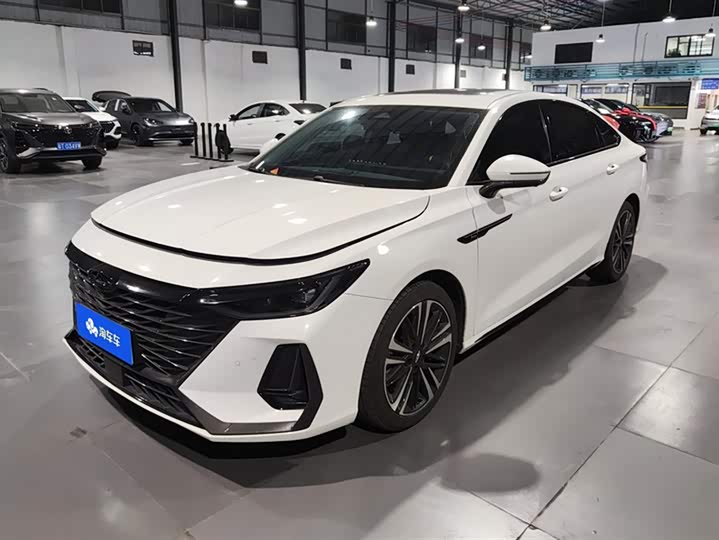 Фото 1 - Chery Arrizo 8