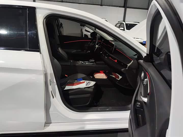 Фото 8 - Chery Arrizo 8