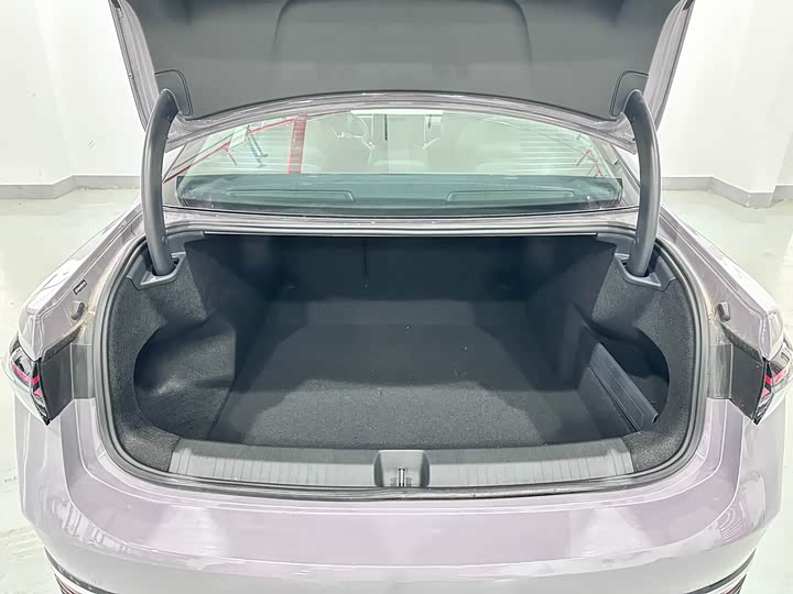 Фото 9 - Volkswagen Passat