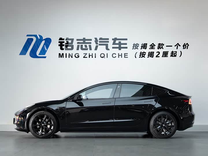 Фото 7 - Tesla Model 3