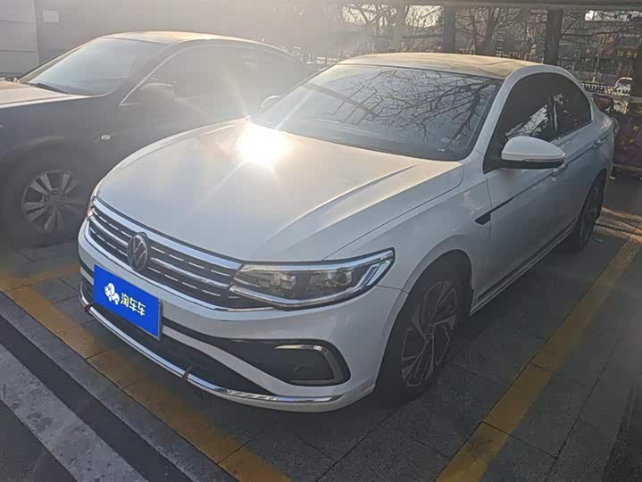 Фото 1 - Volkswagen Bora