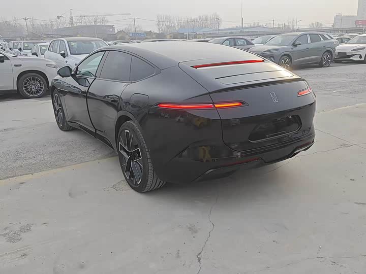 Фото 7 - Avatr 12