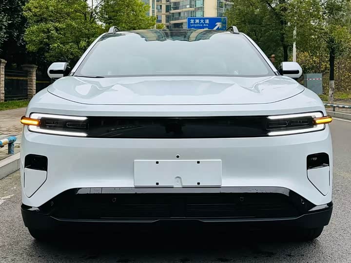 Фото 2 - Changan Qiyuan (Nevo) E07